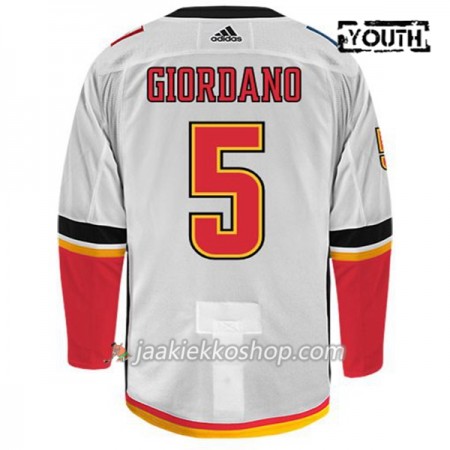 Lapsille NHL Calgary Flames Pelipaita MARK GIORDANO 5 Adidas Valkoinen Authentic Lapsille NHL Calgary Flames Pelipaita MARK GIORDANO 5 Adidas Valkoinen Authentic